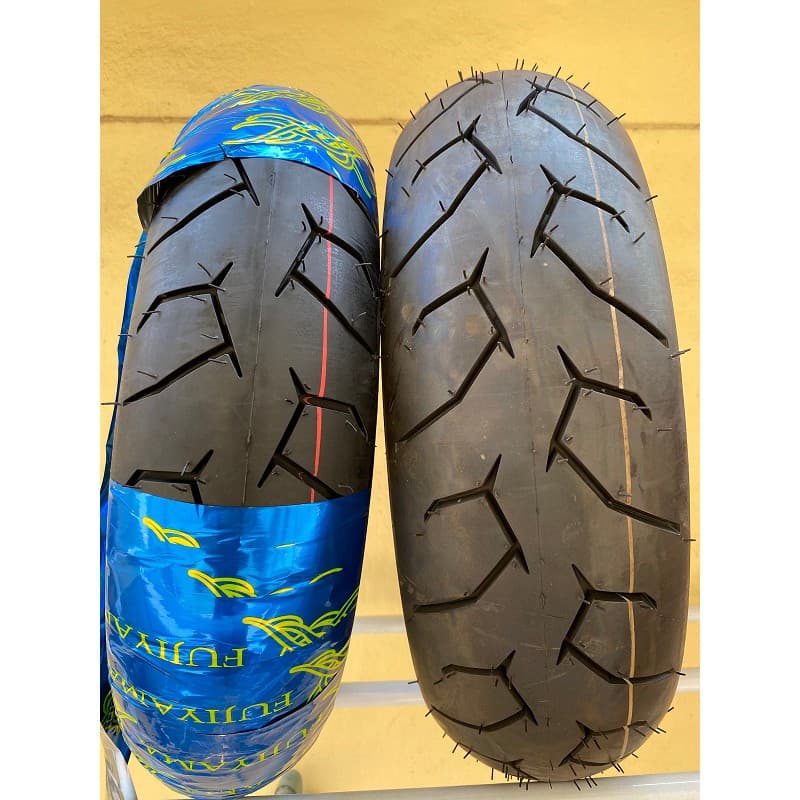ยางคู่หน้าหลังขอบ14 หน้า120/70-14 หลัง 140/70-14 สำหรับ GPX Demon 150 GR และ GPX Demon 150 GN และ Aerox หนึบเกาะถนน