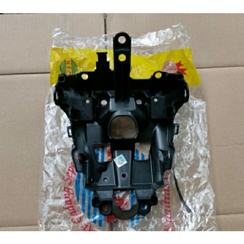 ฝาครอบไฟหน้าสําหรับด้านหลังภายในสําหรับ Honda CB150R CB 150R CB 150 R CB150 R เก่าหลอดไฟ 2012 2013 2014 2015