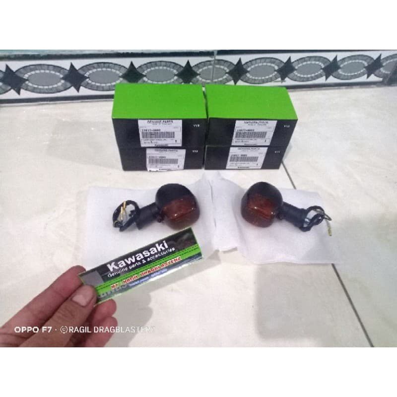 ไฟเลี้ยวหน้าหรือหลังสําหรับ Ninja RR เก่าใหม่ Ninja RR ต้นฉบับ Kawasaki