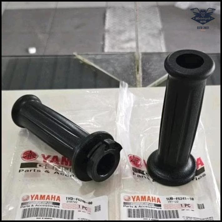 ปลอกแฮนด์ Handfat Yamaha Gear 125, Grand Filano, Fazzio 1Ub-F6241-10 1Yd-F6240-00