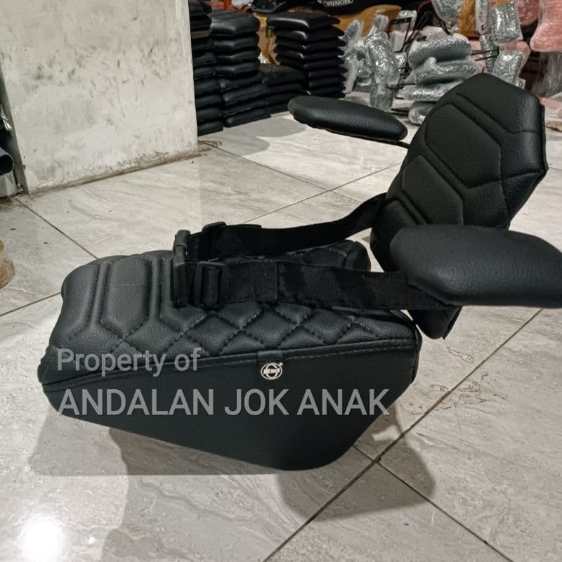 ที่นั่งพรีเมี่ยม HONDA PCX CHILD | เบาะนั่ง HONDA PCX 150 CHILD | เบาะนั่ง HONDA PCX 160 CHILD | MBTECH MBTECH | MBTECH WRAP | ANA CHAIR