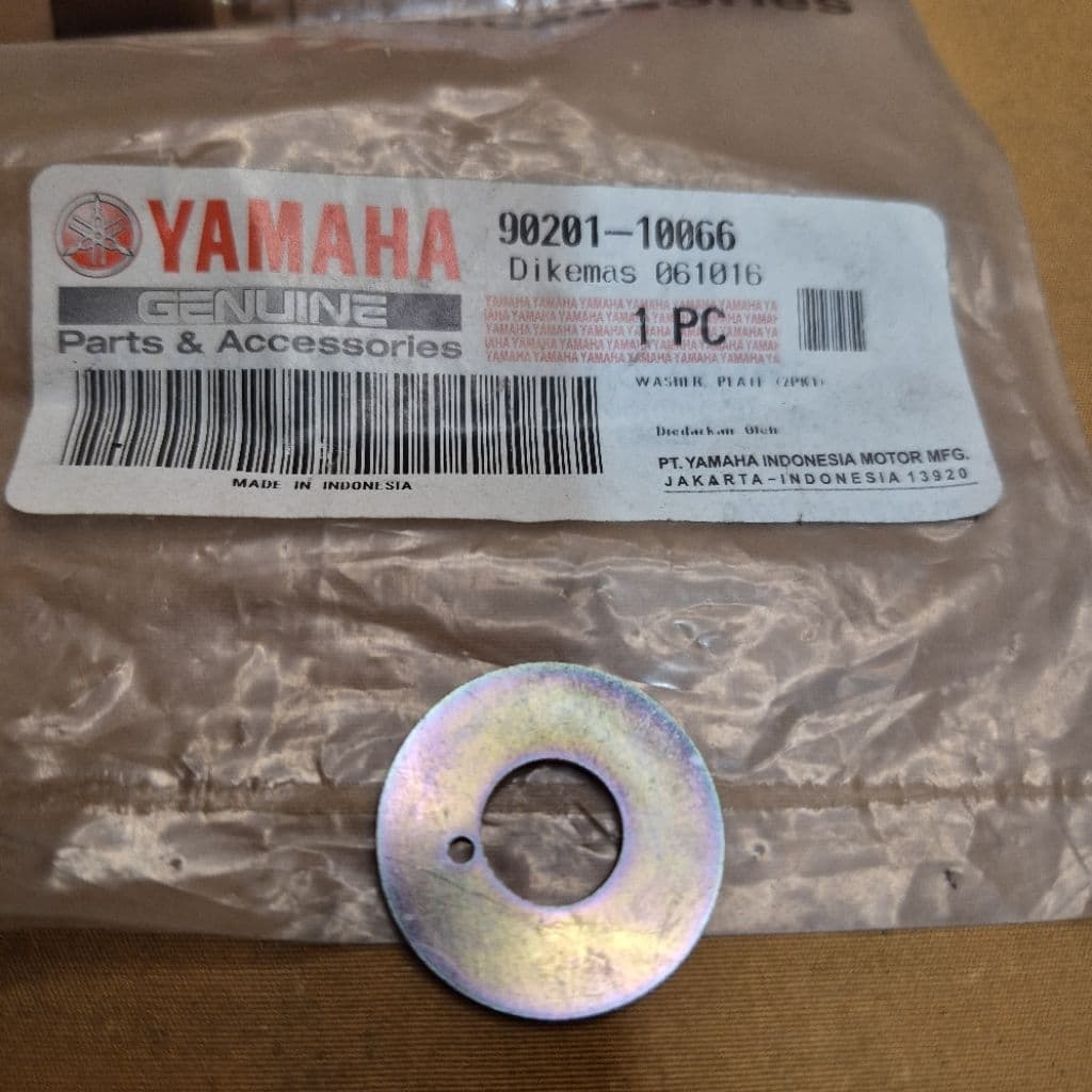 90201-10066 Donut Ring Front Footstep Bracket Yamaha R15 Type 2PK1 Original