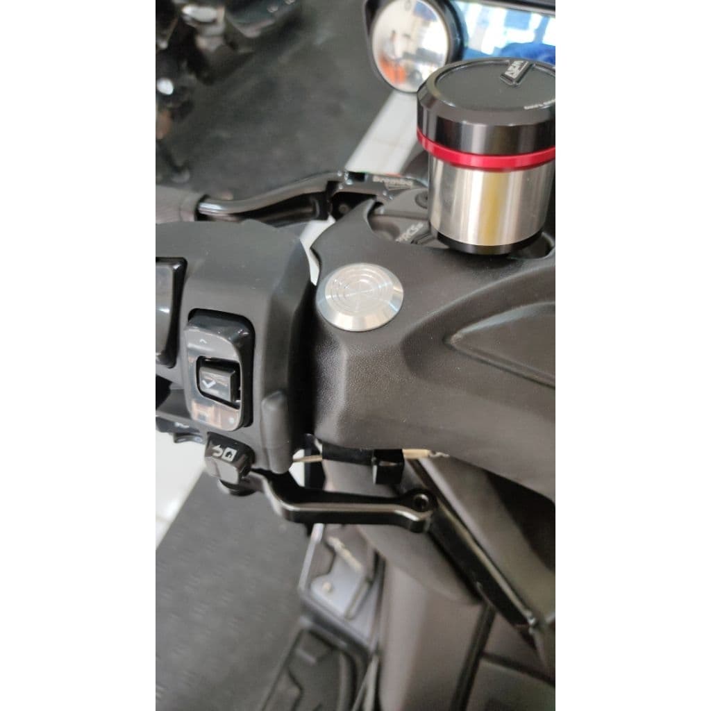 ครอบกระจกมองหลัง Thai yamaha xmax ดั้งเดิม