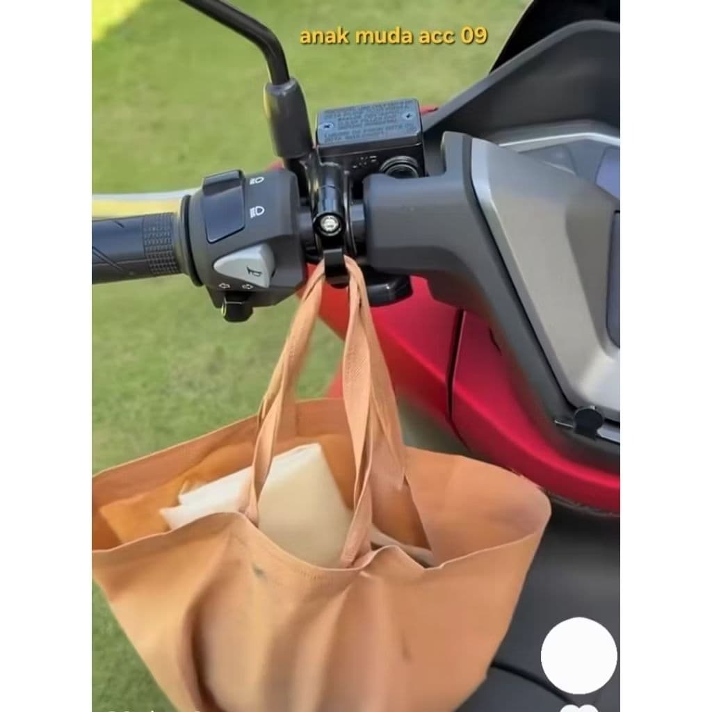 GANTUNGAN Cnc สินค้าตะขอแขวนบนรถจักรยานยนต์Handlebar Faring Matic Universal PCX 150 ADV 15 PCX 160 ADV 160 Vario Nmax Aerox Lexi R25 CBR R15 Ninja MT25 Beat Street Scoopy CB150R MT15 Vario 160 รถจักรยานยนต์ไฟฟ้าทั้งหมด