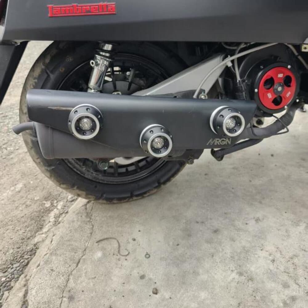 อะไหล่แต่งรถสกู๊ตเตอร์ สำหรับ Lambretta V125 V200 X300 เพลาหน้า เพลาหลัง โช้คอัพหน้า กันชน สไลเดอร์