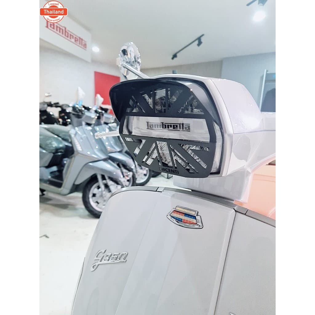 ใหม่!! กริว ไฟหน้า Lambretta G350 V200 V125 แลมเรตต้า งานคุณภาพ Design สวย เข้ารูป สีพาวเดอร์โคท ติดตั้งง่าย : Pocenti S