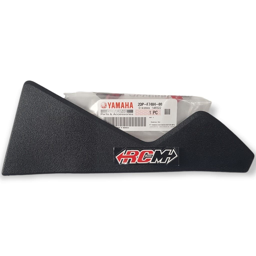 ยาง CARPET MAT ด้านหน้าขวา UPPER FOOT MAT NMAX N-MAX N MAX ORIGINAL YAMAHA YGP ของแท้ 2DP-F7484-00
