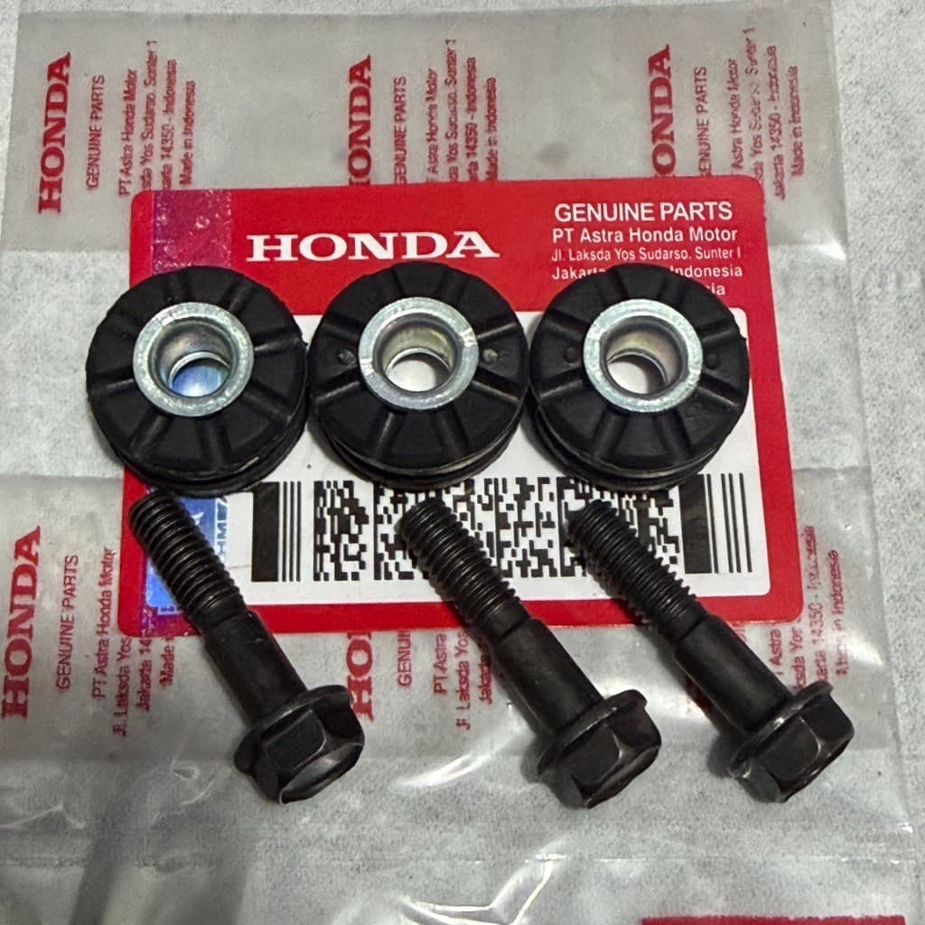 น๊อตยางบอส 3 ชุด ขายึดป้ายทะเบียน honda กระบังหน้า wingil PCX 160, PCX 150 โฆษณา ฯลฯ x MBS INDO WHOLESALE
