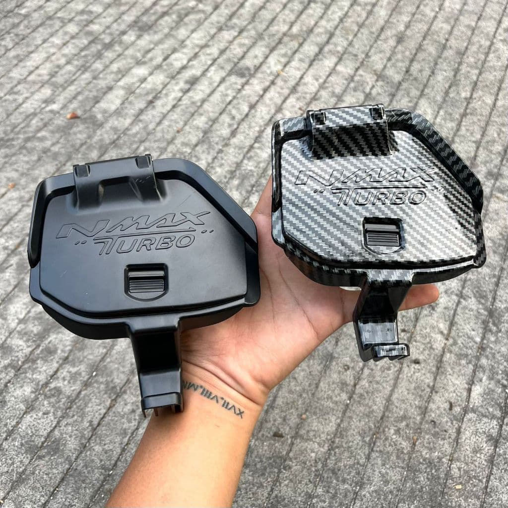 TOMBOL GANTUNGAN ด้านหน้าซ้ายปุ่มลิ้นชัก + HANGER Nmax ใหม่ 2024 2025 nmax turbo ฝาครอบ Nmax v2 ครอบลิ้นชัก Nmax ใหม่กระเป๋าเดินทาง New Nmax ลิ้นชัก nmax ฝา neo s NMAX ฝาครอบ DRAW กล่อง NMAX DASH ใหม่