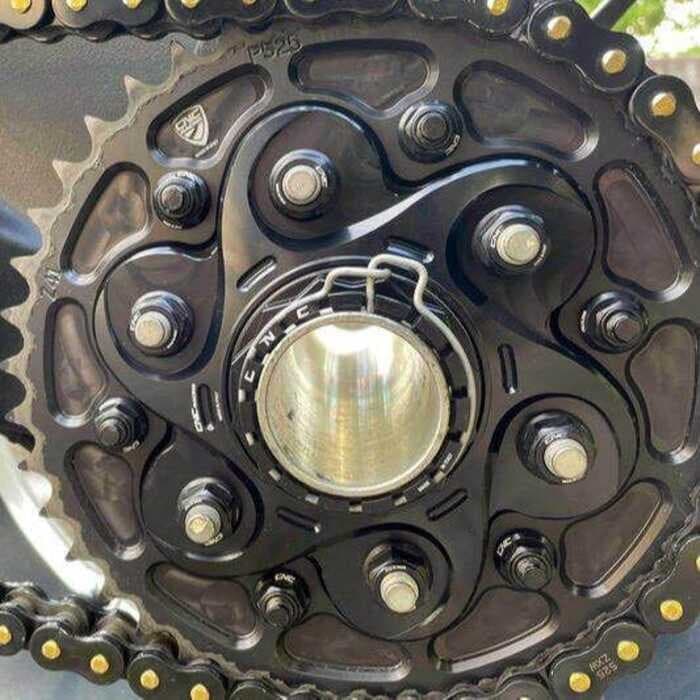 ▣ Motorcycle Rear Sprocket Wheel Nuts M10x1.0 For Ducati Diavel 1200 2010-2018 Diavel1260 2019