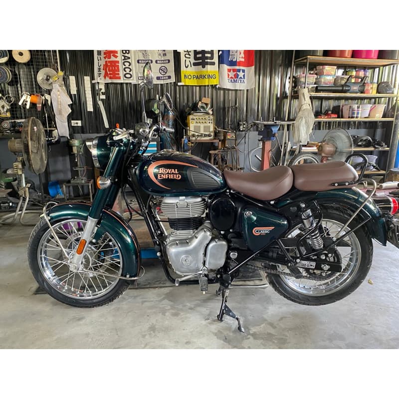 ขายึดบังโคลนแต่ง เพิ่มความคลาสสิค  Royal Enfield Classic 350 Royal Enfield  Bullet 350 