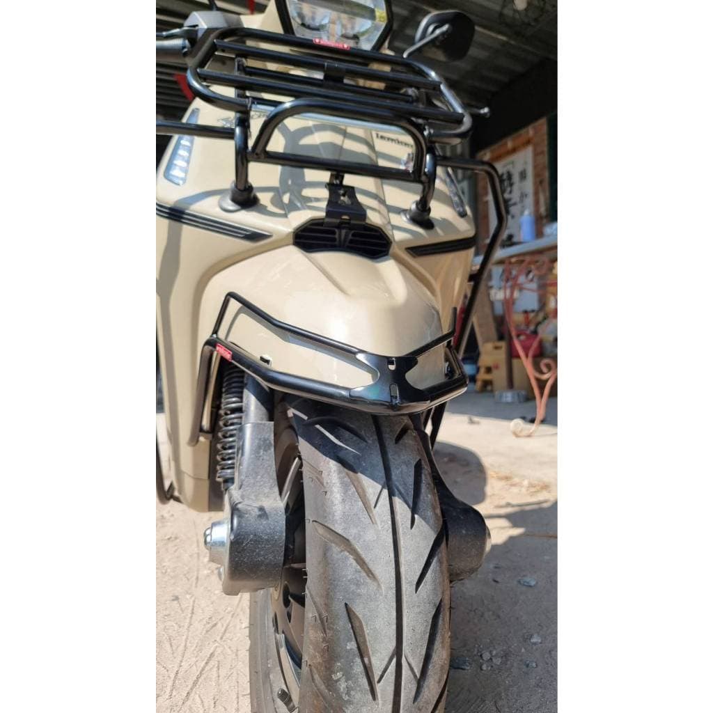 กันชนบังโคลน​หน้า ​รุ่นคลาสสิคแบบไม่มีครีบ ​(double) {Buddy Seat} สำหรับ ​Lambretta X200 และ X300​