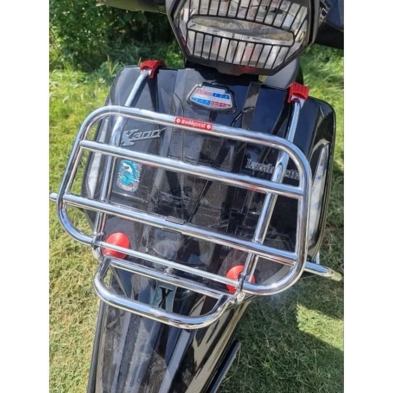 ตะแกรงหน้า {Buddy Seat} สำหรับ Lambretta X200 และ X300 (แบบไม่มีสปริง)