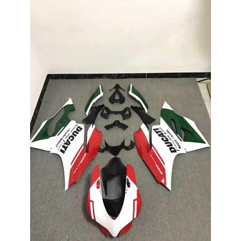 ชุดแฟริ่ง ducati 899 1199 PANIGALE จำหน่ายชุดสี DUCATI 899 1199 จำหน่ายชุดแฟริ่ง bigbike ทุกรุ่นducati panigale 899 1199