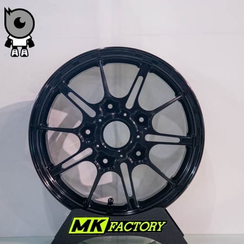 MKFactory ล้อแต่ง Forged Aluminum ของแท้ สำหรับ LAMBRETTA รุ่น X200,X300 (ไม่ต้องแปลงจับใส่ได้เลย)