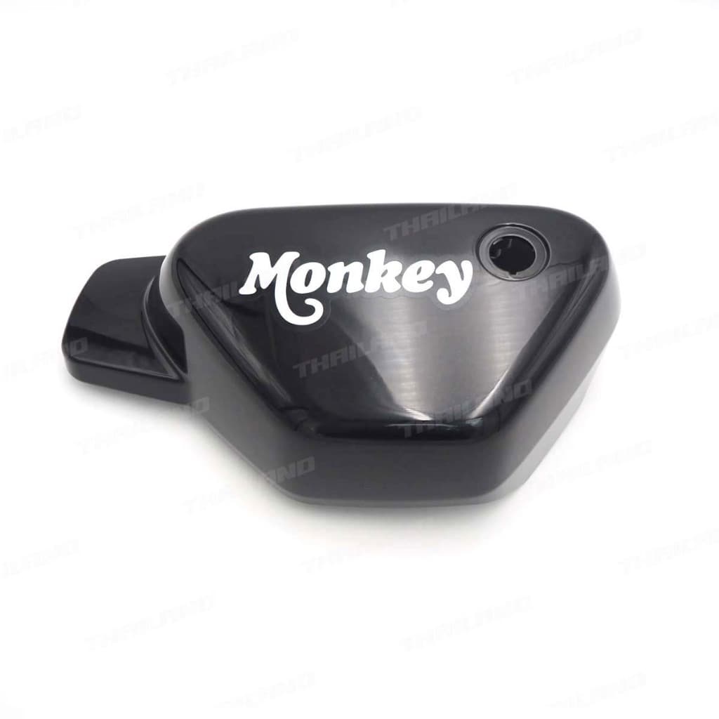ฝาครอบข้างรถ ข้างซ้ายแปะสติ๊กเกอร์ "Monkey" ของแท้ สำหรับ Honda Monkey 125 ปี 2018-2024