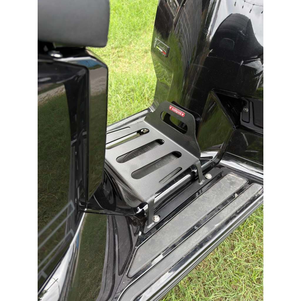 ชั้นวาง (New) {Buddy Seat} สำหรับ Lambretta X200 และ X300